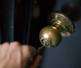 Safe Key Store Hyattsville, MD 301-723-7159 - 13-Key-Broke-In-Lock